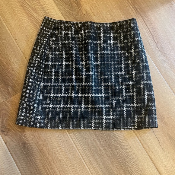 LOFT Dresses & Skirts - LOFT Black and White Checkered Pencil Skirt